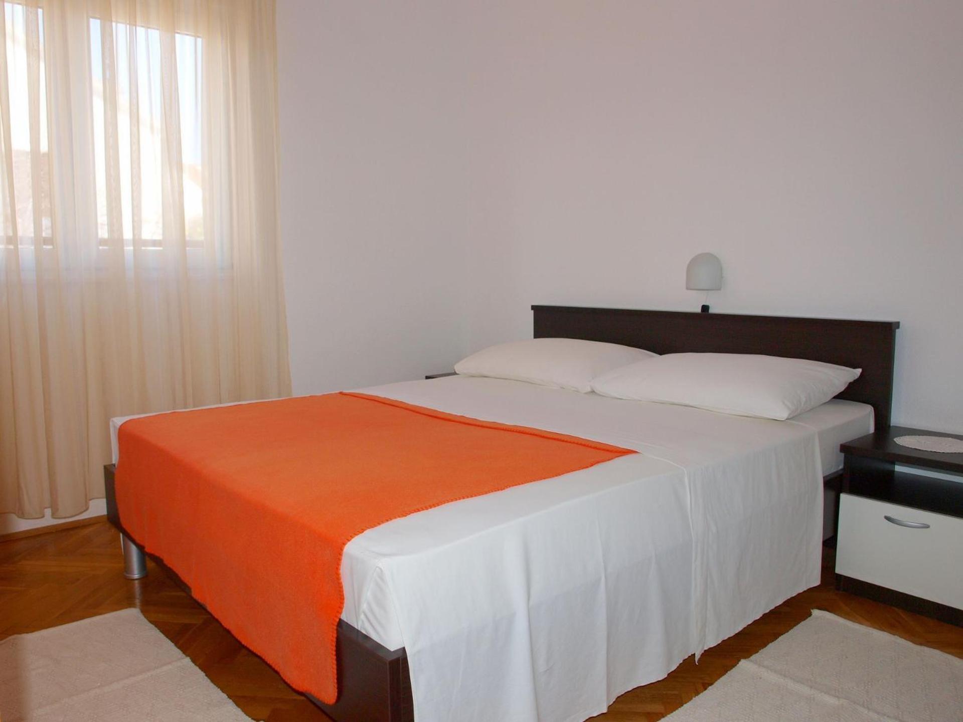 Apartments Mirja - 100M From The Beach & Parking Trogir Exterior photo