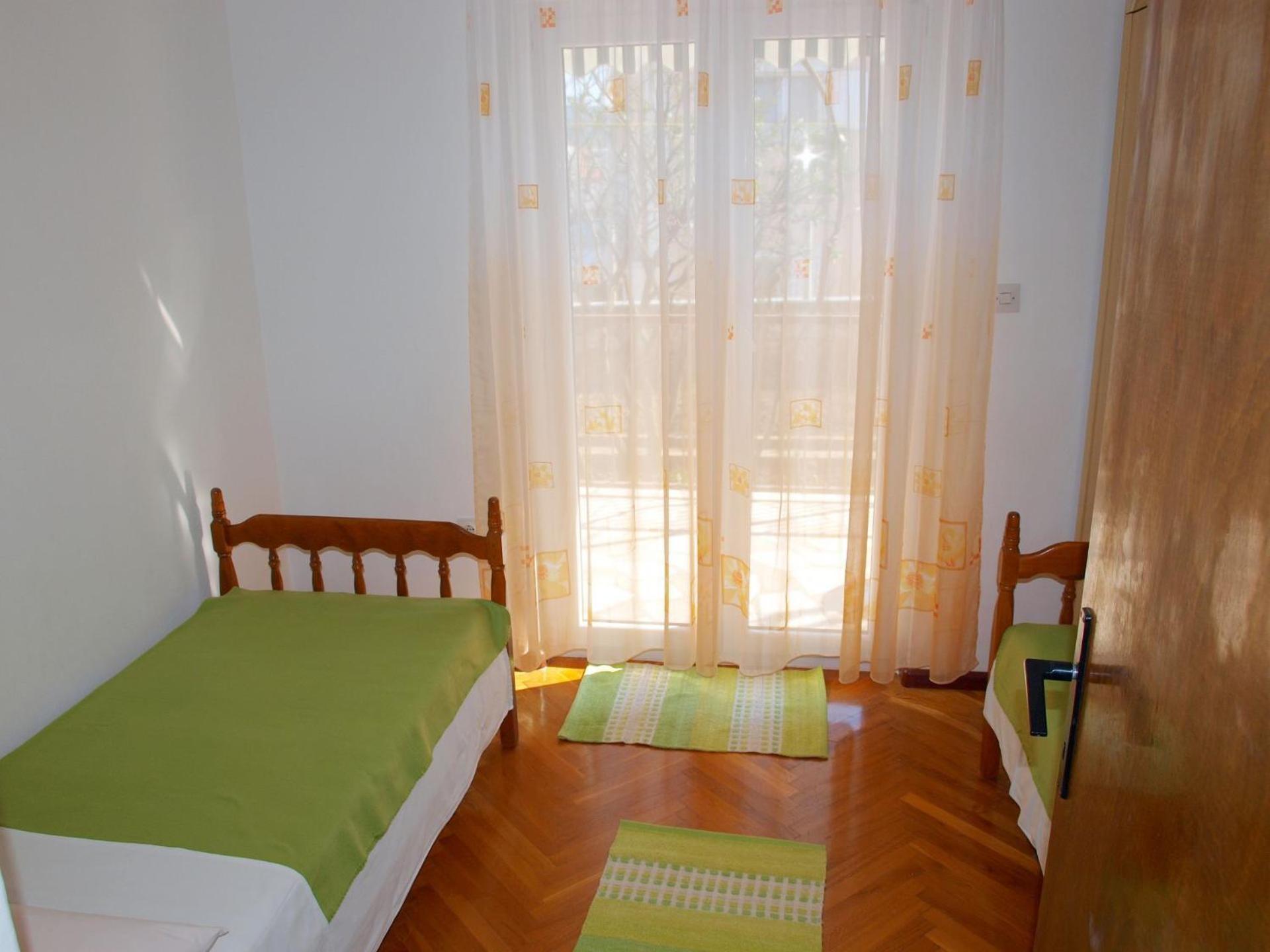 Apartments Mirja - 100M From The Beach & Parking Trogir Exterior photo