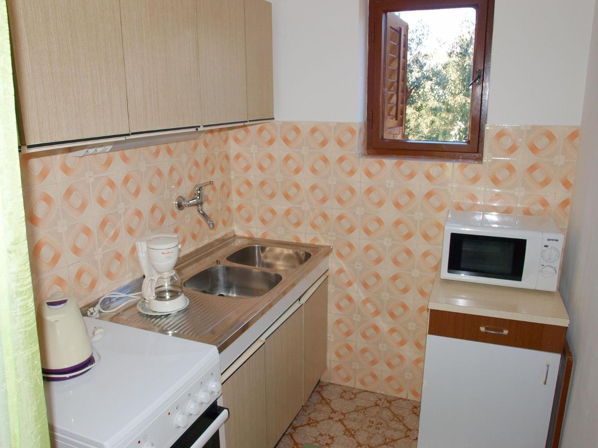 Apartments Mirja - 100M From The Beach & Parking Trogir Exterior photo